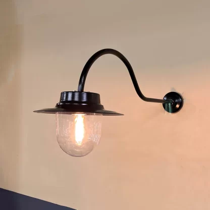 HD H066 FARMYARD WALL LIGHT 0.49M - Image 2