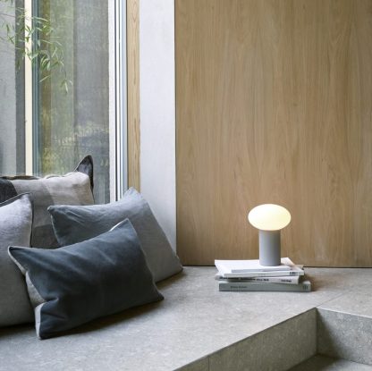 AS ZEPPO PORTABLE TABLE LAMP - Image 7