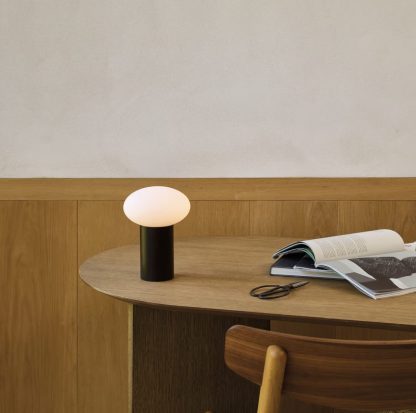 AS ZEPPO PORTABLE TABLE LAMP - Image 3