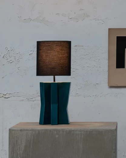SRX YUCCA TABLE LAMP °1 INCL SHADE - Image 2