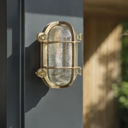 IND BULKHEAD IP65 WALL LIGHT - Image 2