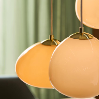 Pink-Adrianne-diner-Cluster-Ceiling-light-04